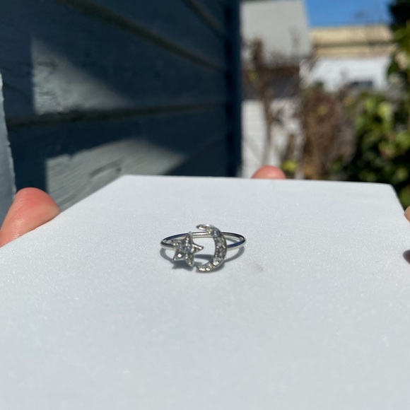 Moon and star ring - Picture 2 of 2